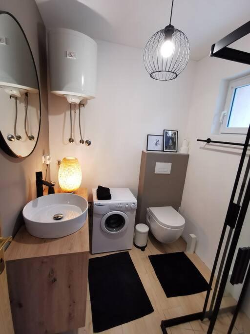 Ferienwohnung Mit 180° Meerblick Dobreć Extérieur photo