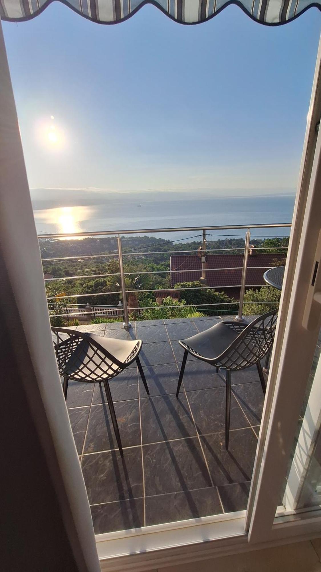 Ferienwohnung Mit 180° Meerblick Dobreć Extérieur photo